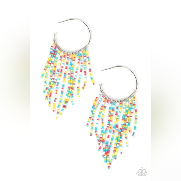 𝅺Saguro Breeze Earrings - Picture 2 of 2
